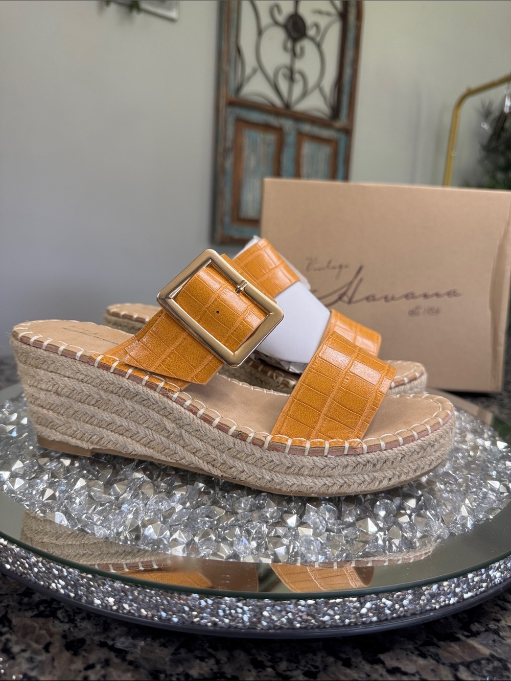 Vintage Havana Robin Mustard Tan Wedge Sandal with Buckle NEW 8.5